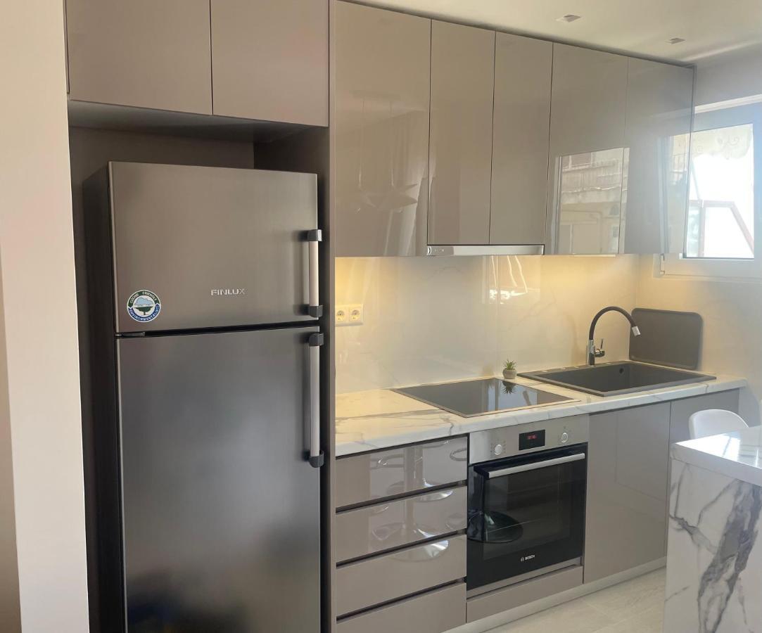 Loutraki Apartment Apartment *